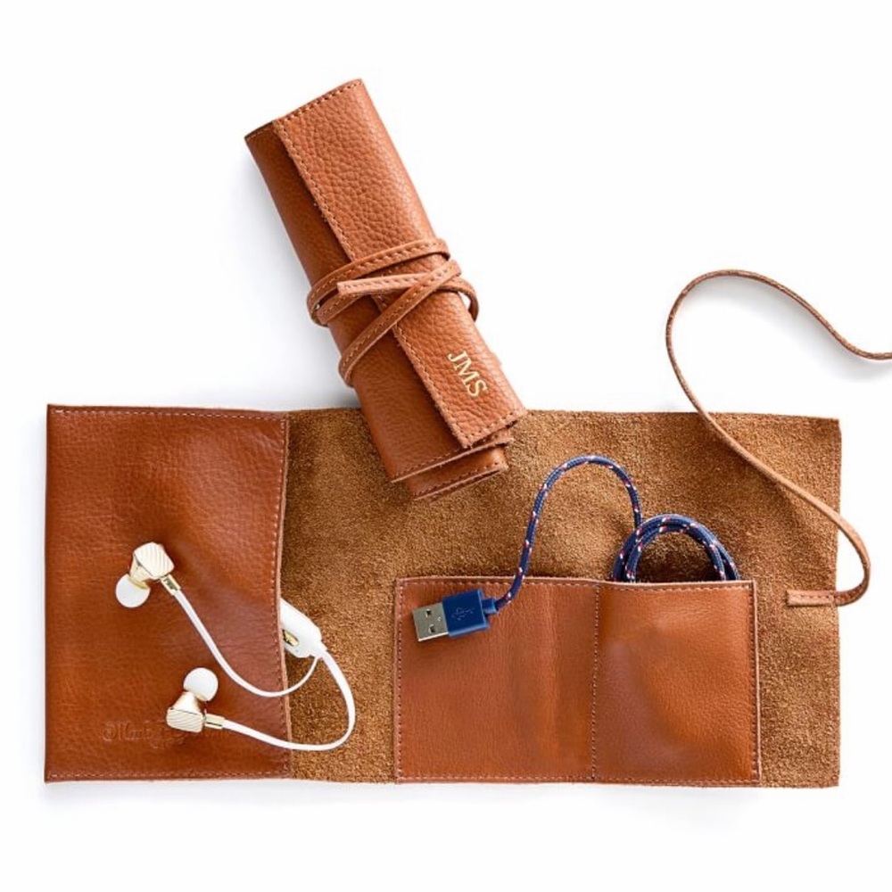 Mark & Graham Leather Charger Roll Up NWT